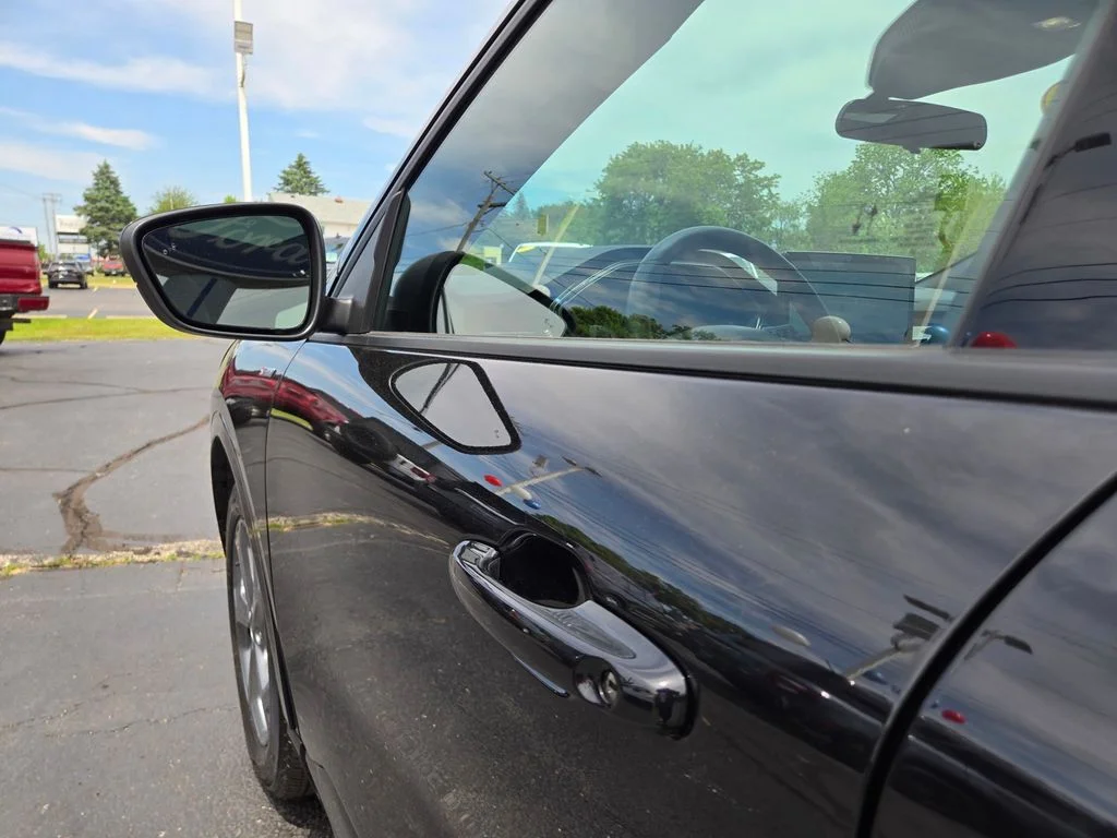 Used 2023 Agate Black Metallic Ford ST-Line image 39