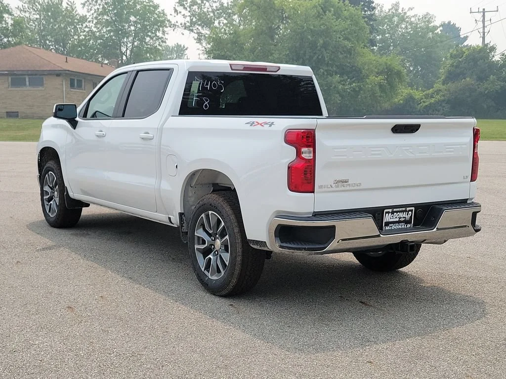 2026 Chevrolet Silverado 1500 LT - Photo 4