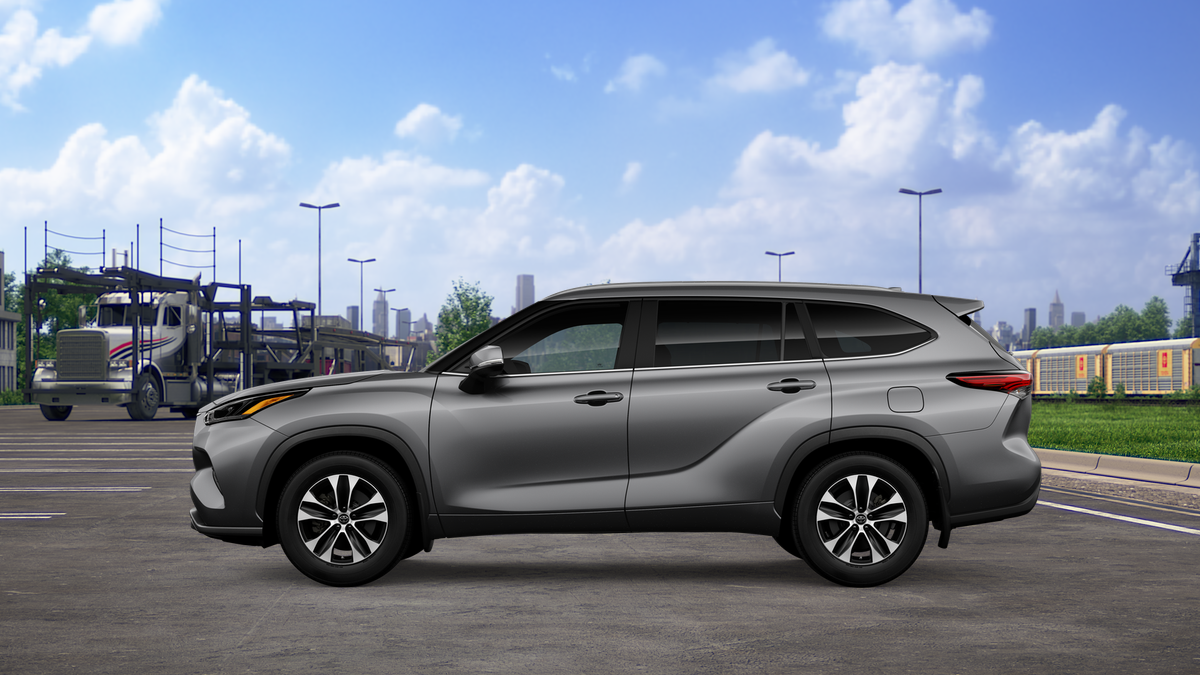 New 2026 Heavy Metal Toyota XLE image 26