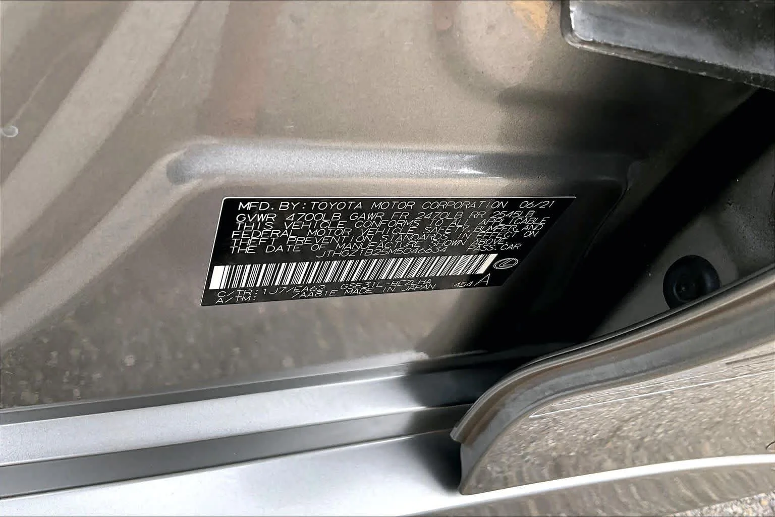 Used 2021 Atomic Silver Lexus F SPORT image 32