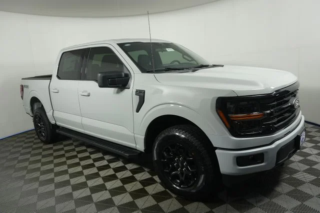 New 2026 Avalanche Ford XLT image 1