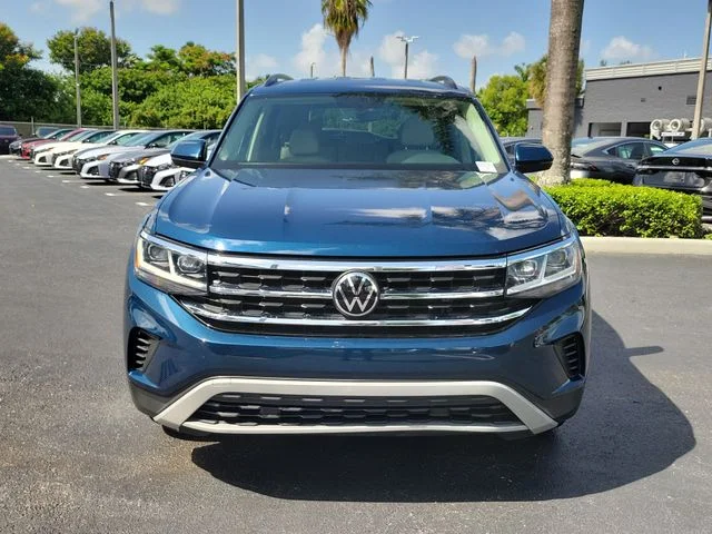 Used 2021 Blue Volkswagen 2.0T SE image 2