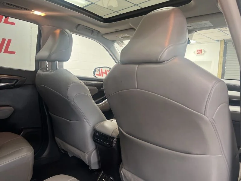 Used 2021 White Toyota Platinum image 12