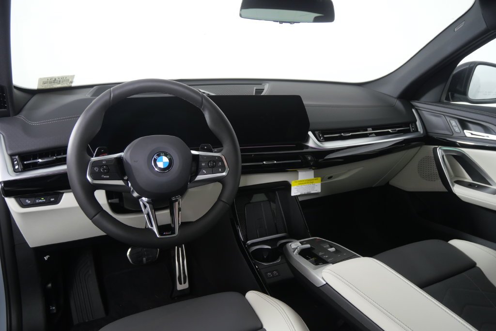 New 2027 Brooklyn Grey Metallic BMW xDrive28i image 18