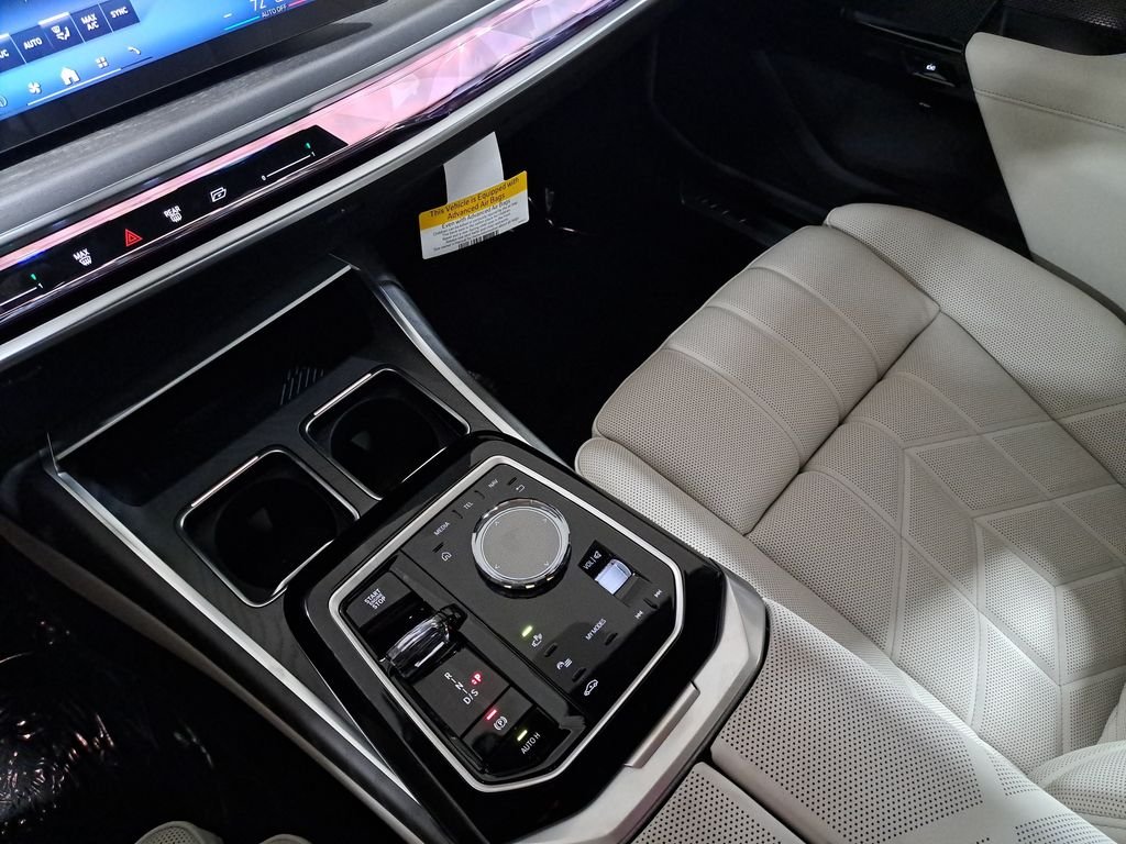 New 2026 Oxide Grey Metallic BMW 740i image 19