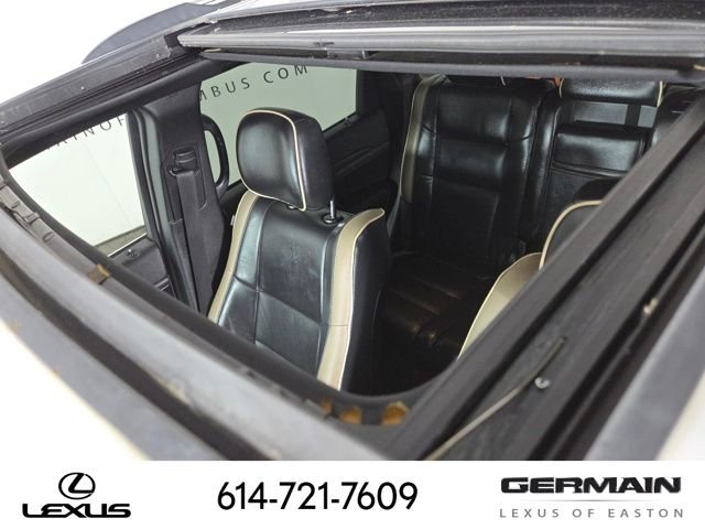 Used 2016 White Jeep Laredo image 32