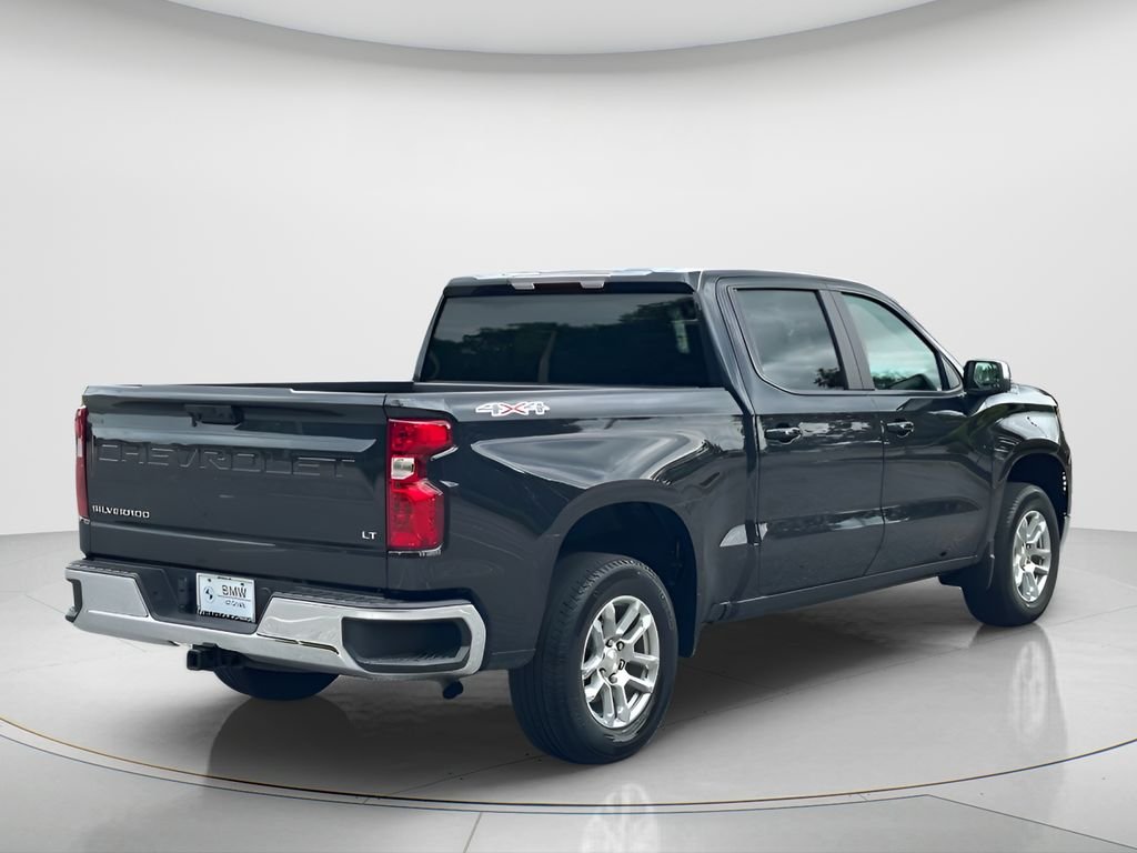 Used 2023 Gray Chevrolet LT image 5