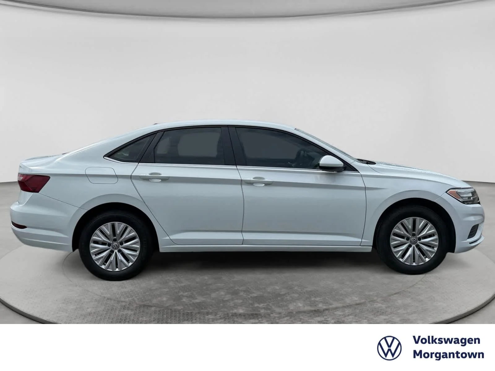 Used 2020 Pure White Volkswagen S image 4