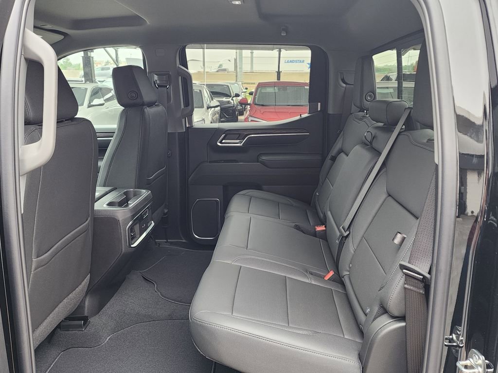 2026 GMC Sierra 1500 SLT - Photo 42