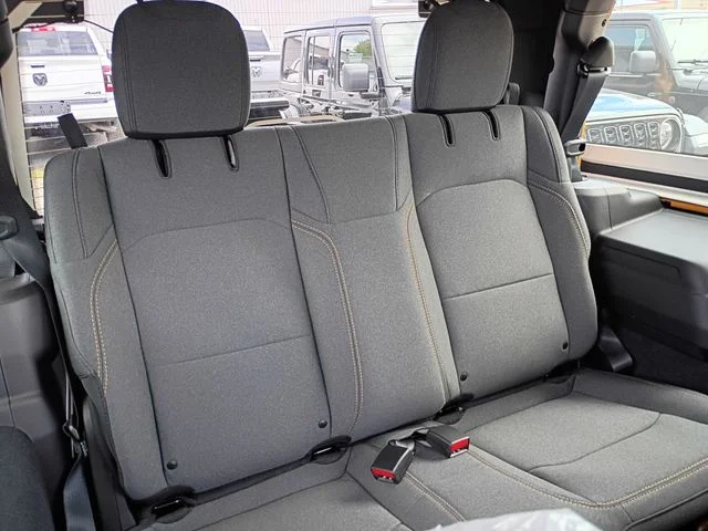New 2026 Goldilocks Exterior Paint Jeep Sport S image 17