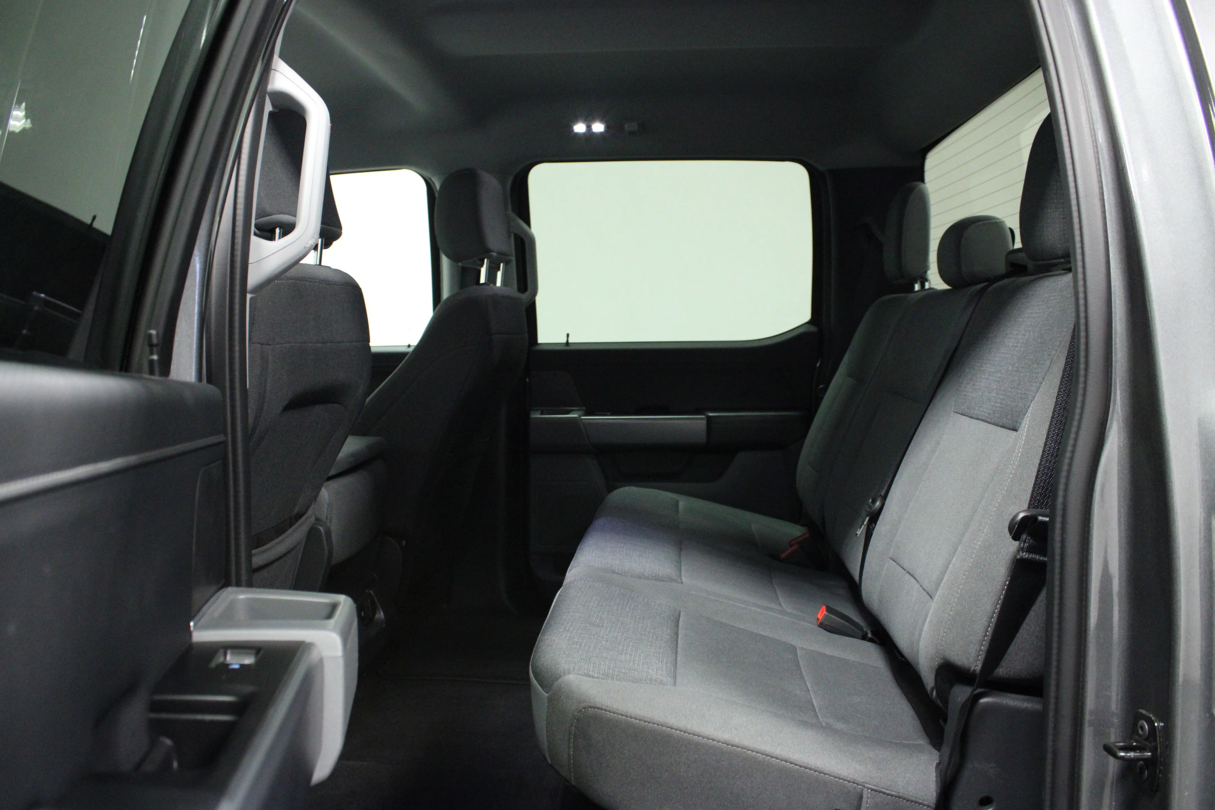 Used 2025 Carbonized Gray Metallic Ford XLT image 13