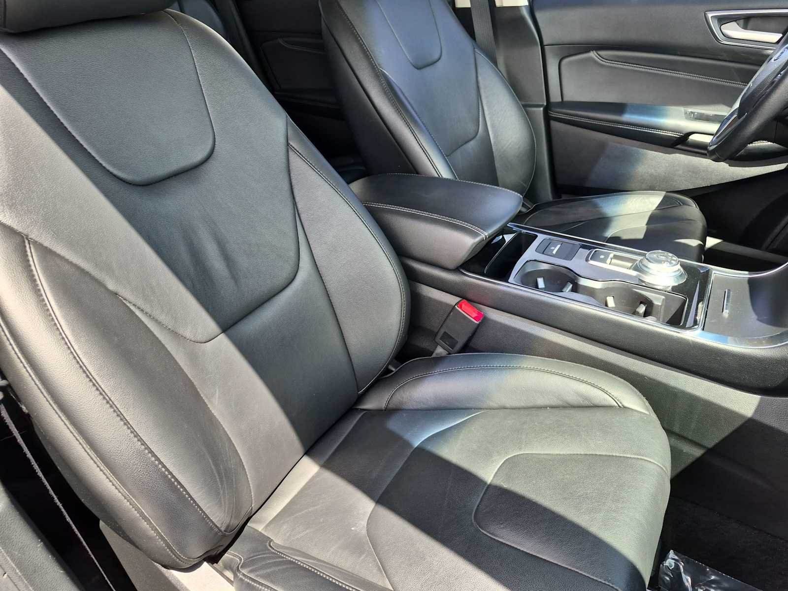 Used 2019 Magnetic Metallic Ford Titanium image 21