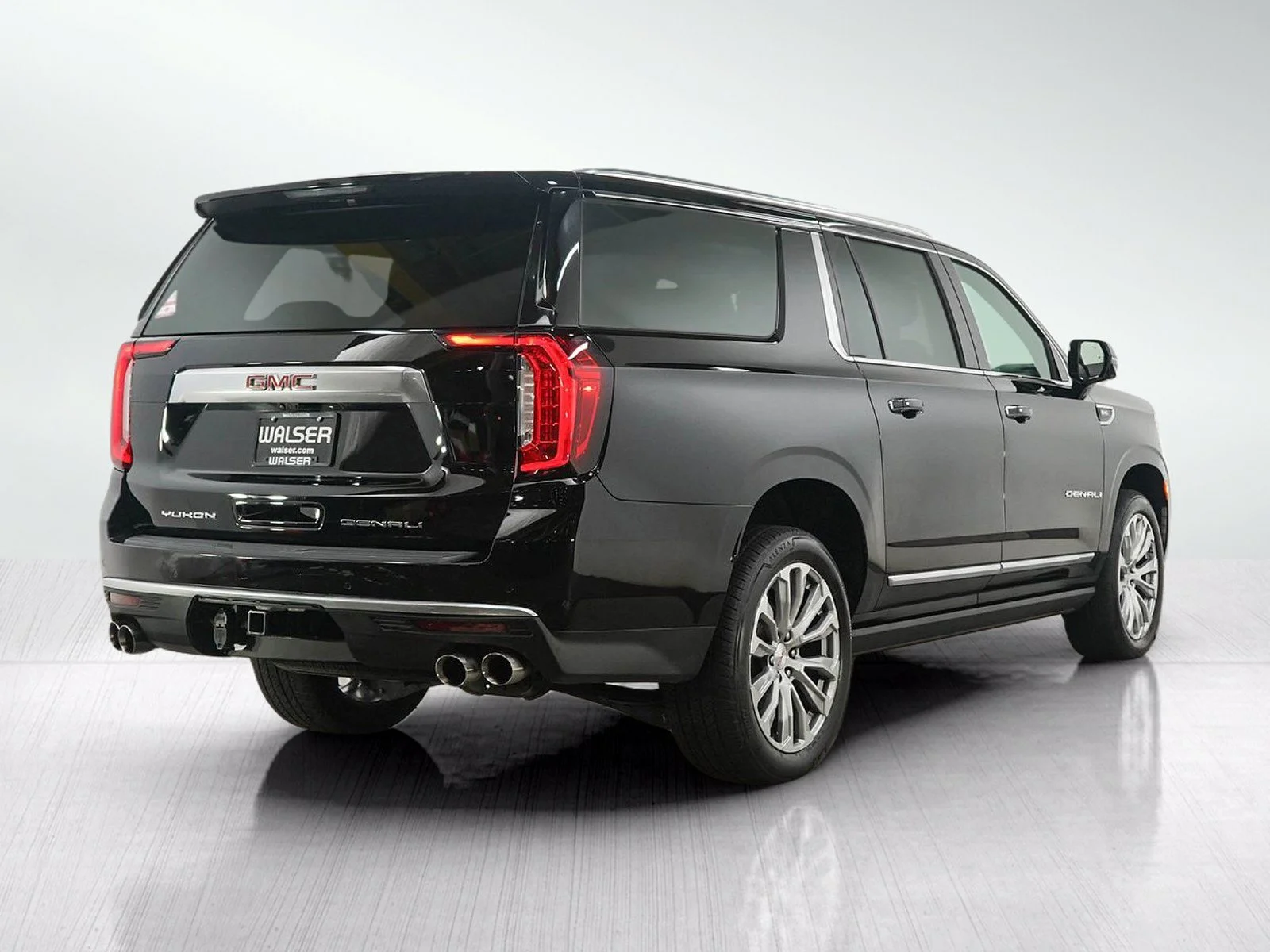 Used 2021 ONYX BLACK GMC Denali image 5