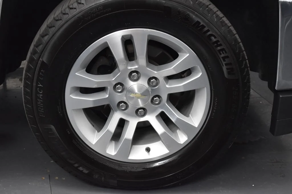 Used 2019 Summit White Chevrolet LT image 27
