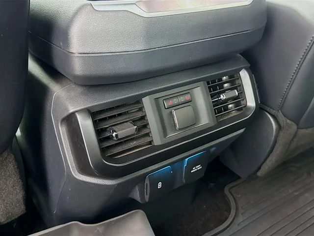 Used 2022 Red Ford Raptor image 27