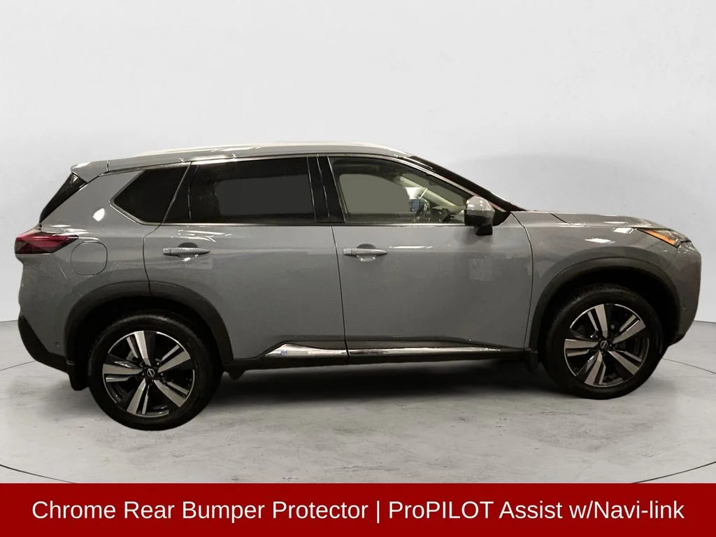Used 2023 Boulder Gray Nissan SL image 7