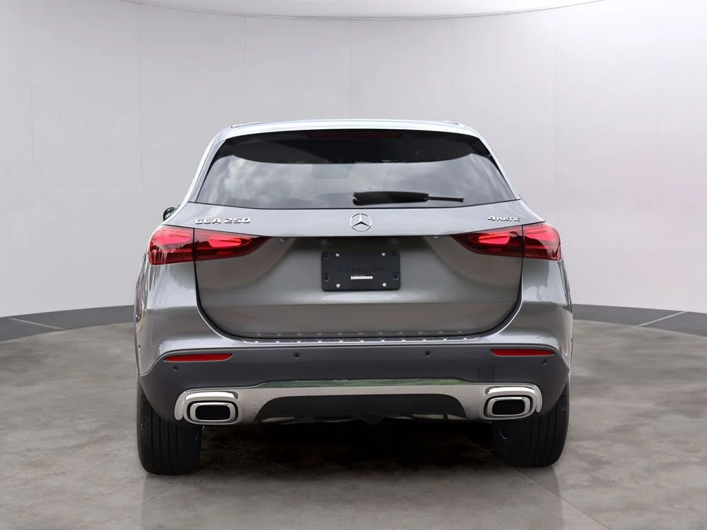 New 2026 Grey Mercedes-Benz GLA 250 image 6