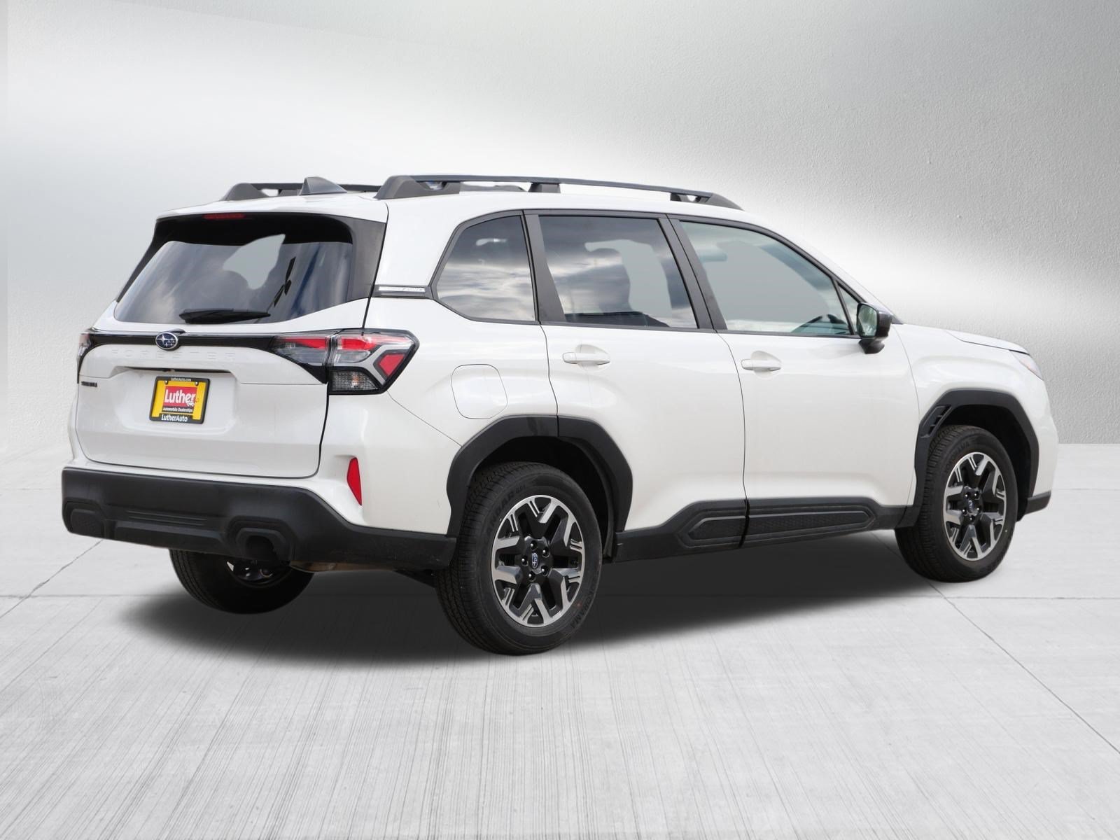 Certified Used 2025 Crystal White Pearl Subaru Premium image 7