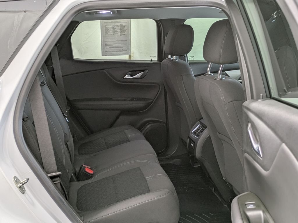 Used 2021 White Chevrolet LT image 14