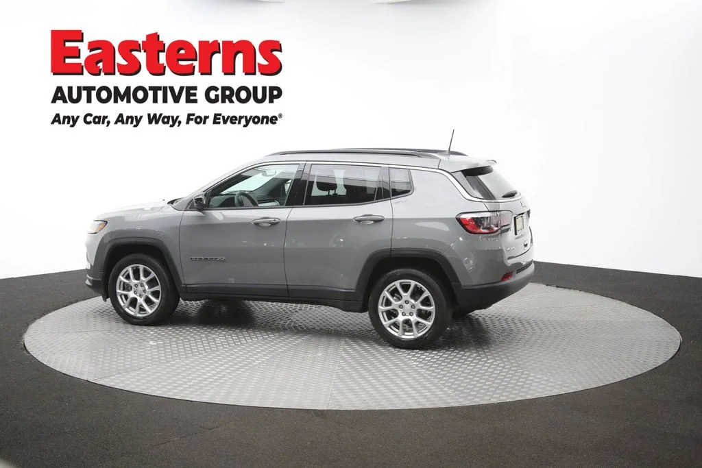 Used 2023 Gray Jeep Latitude Lux image 60