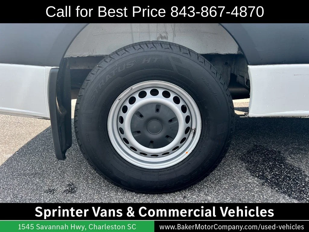 Used 2020 White Freightliner Base image 14