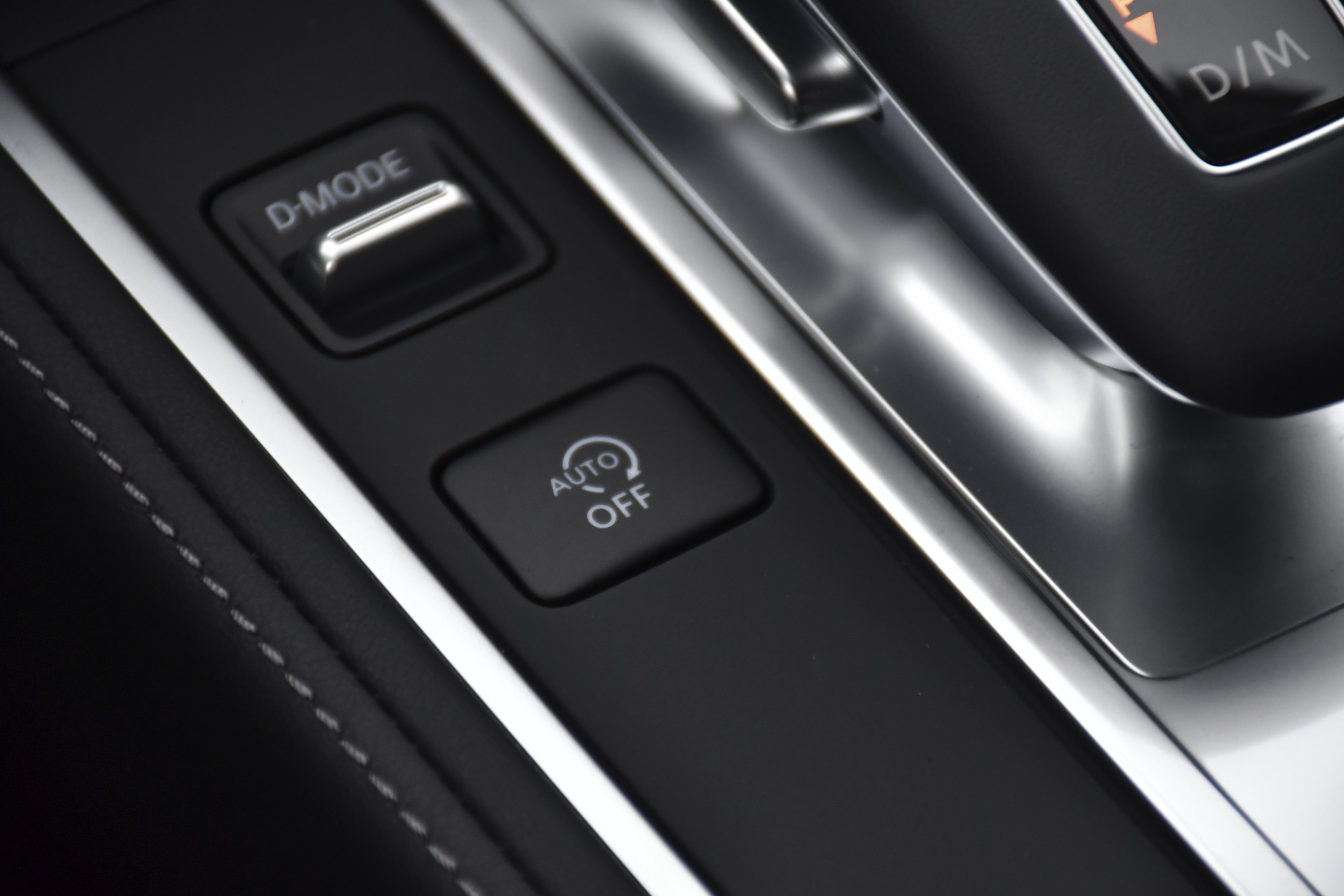 New 2027 HARBOR GRAY INFINITI Luxe FWD image 15