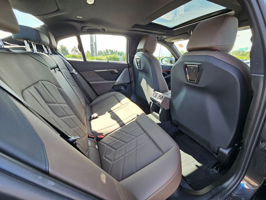 Certified Used 2024 Dark Graphite Metallic BMW 540i xDrive image 18