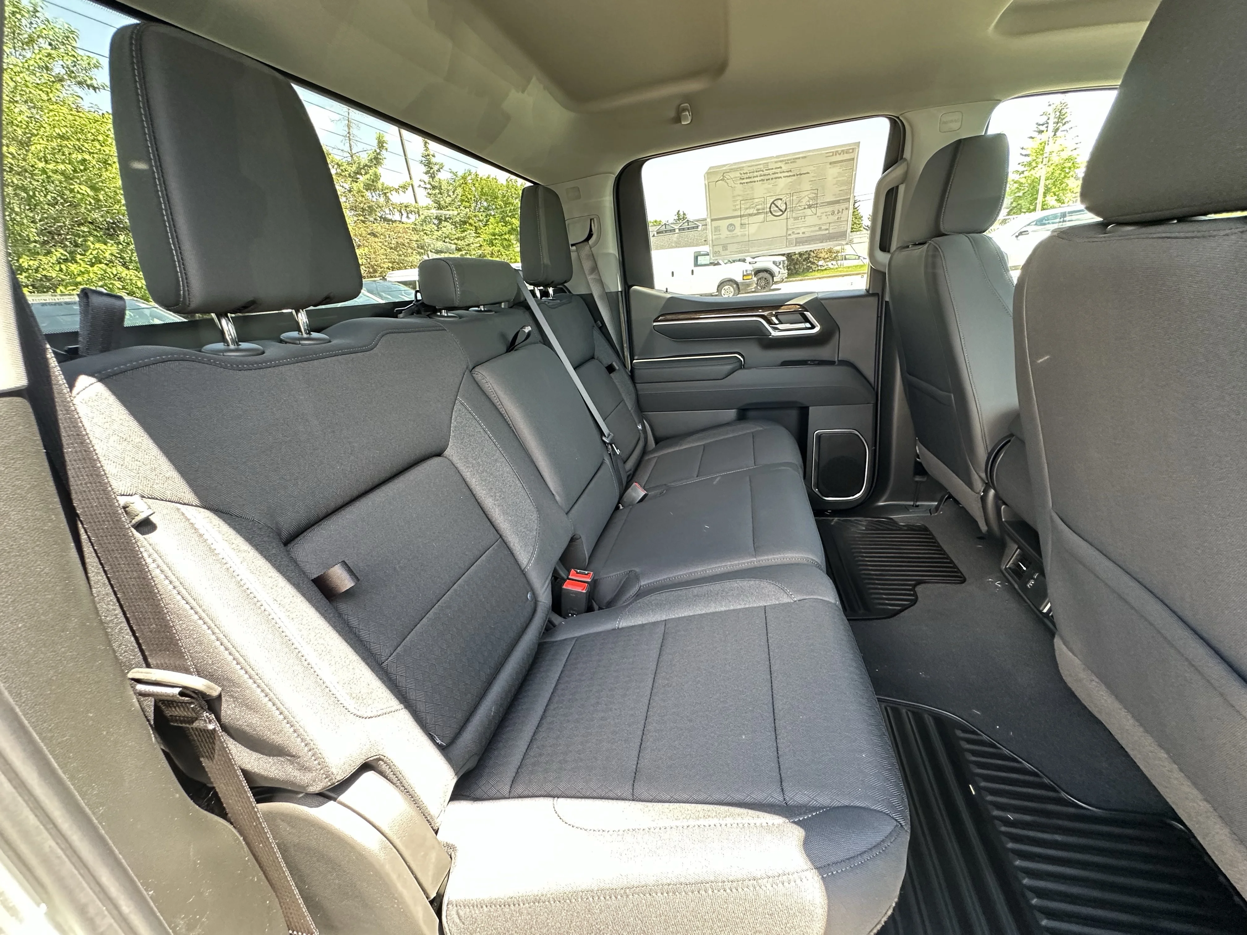 New 2026 Sterling Metallic GMC Elevation image 22