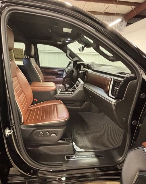 Used 2026 Black GMC Denali Ultimate image 18