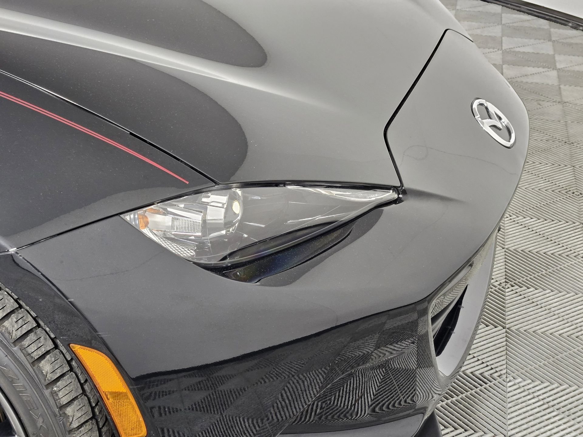 Used 2018 Black Mazda Grand Touring image 11