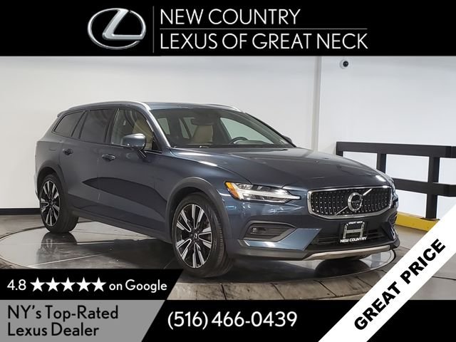 2021 Volvo V60 Cross Country