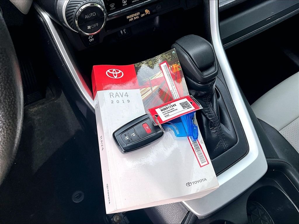 Used 2019 Black Toyota XLE image 29