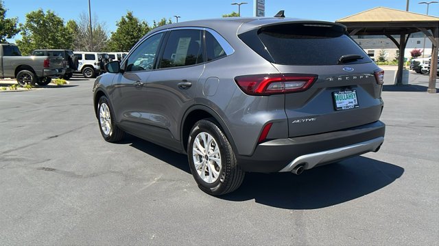 Used 2024 Gray Ford Active image 5