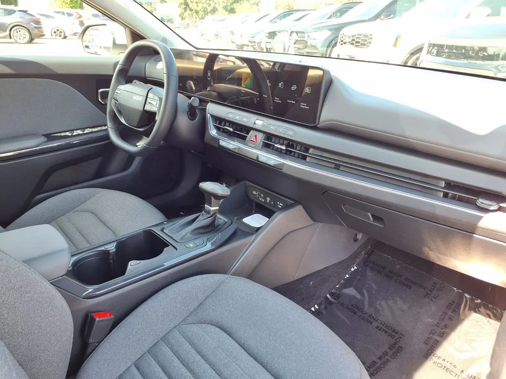 Certified Used 2025 White Kia EX image 20