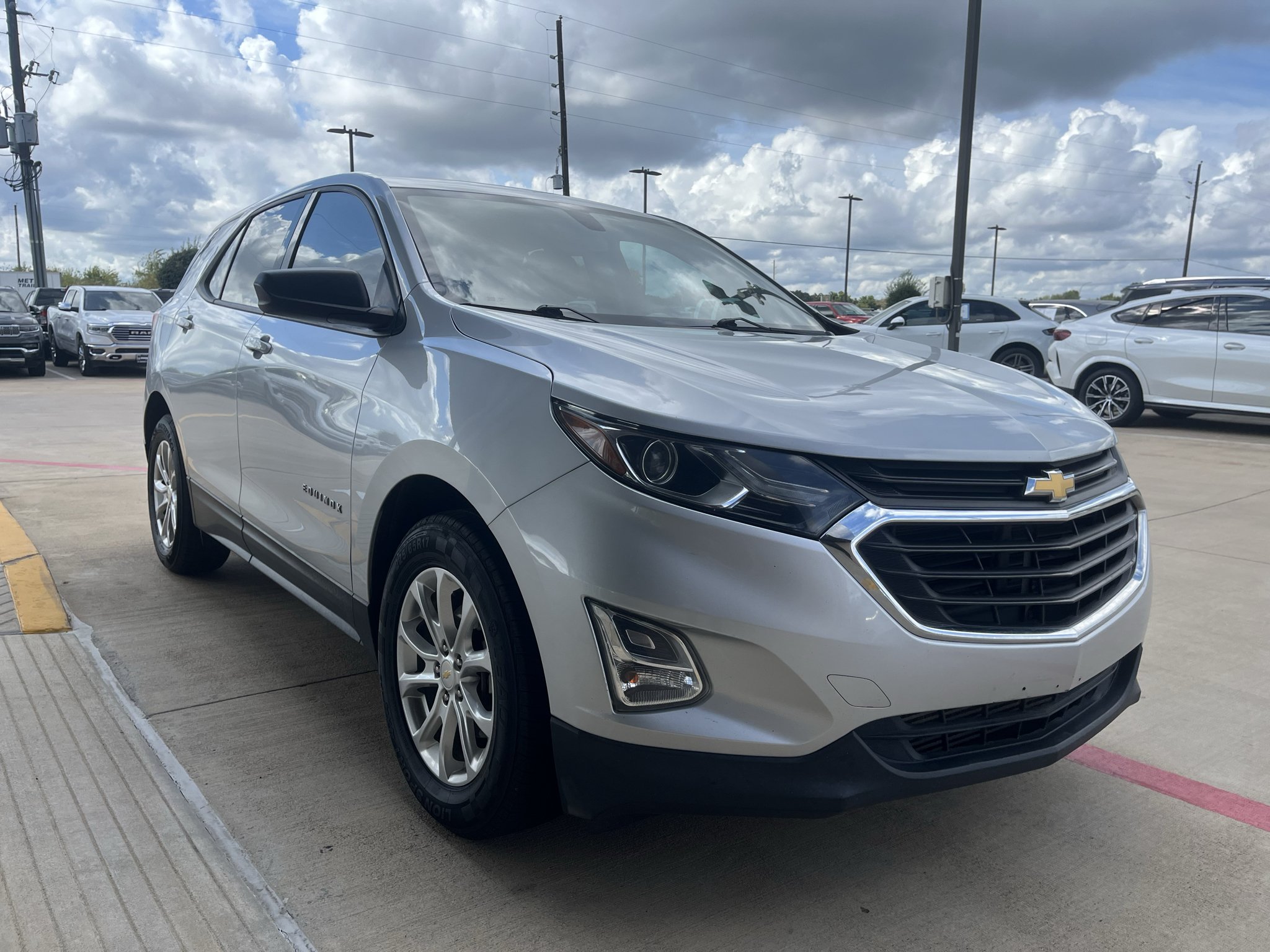Used 2019 Chevrolet Equinox LS with VIN 2GNAXHEVXK6282944 for sale in Brookshire, TX