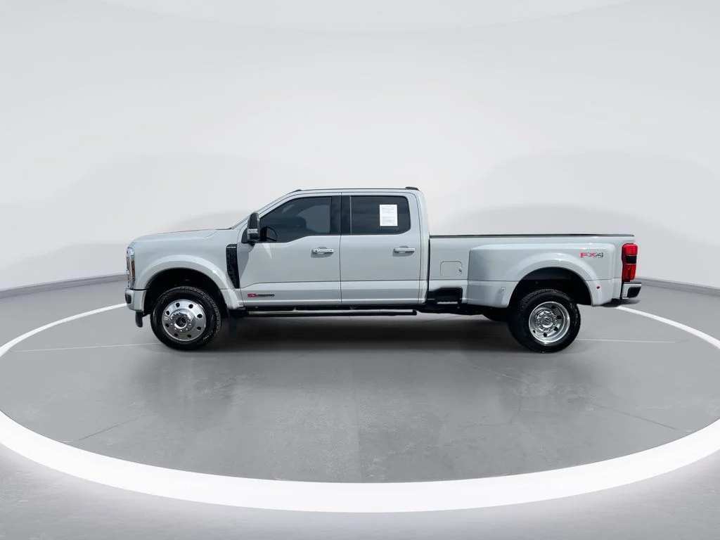 Used 2025 White Ford Platinum image 5
