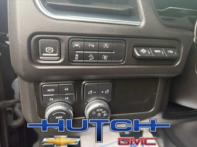 Used 2024 Onyx Black GMC AT4 image 29