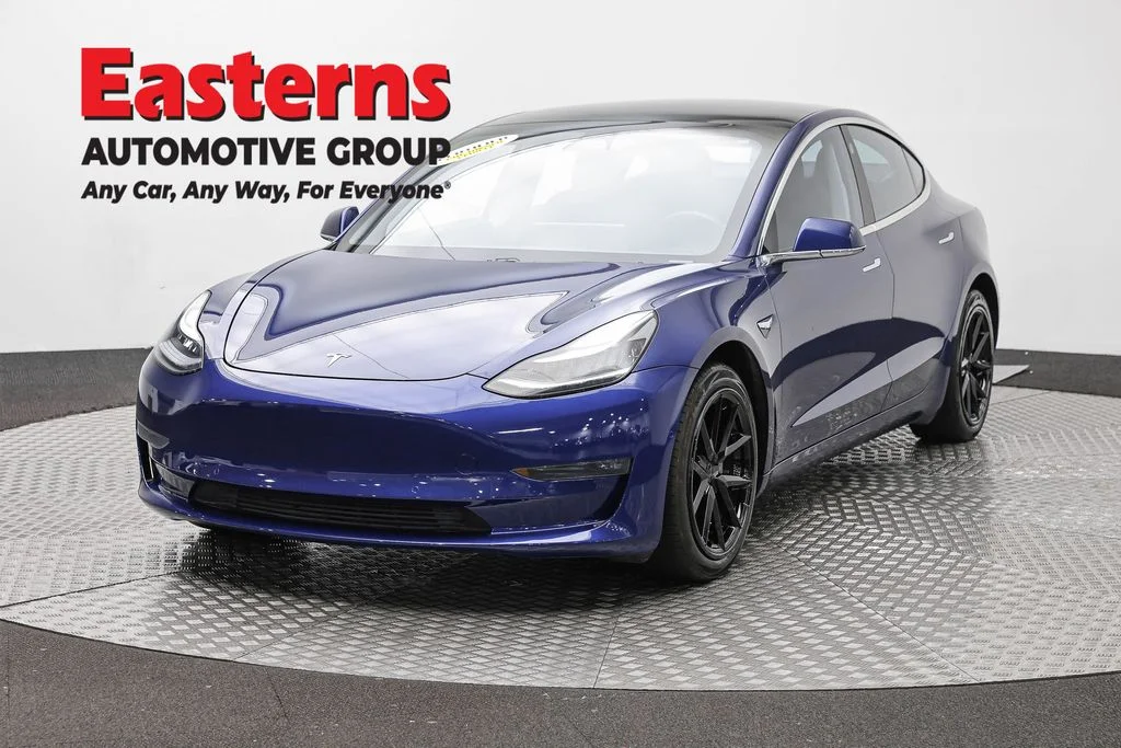 Used 2020 Blue Tesla Long Range image 1