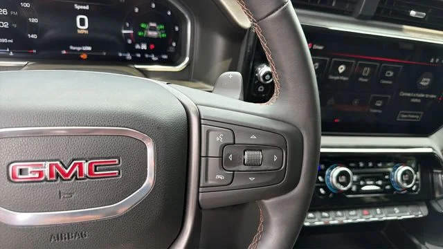 Used 2026 White GMC AT4 image 24