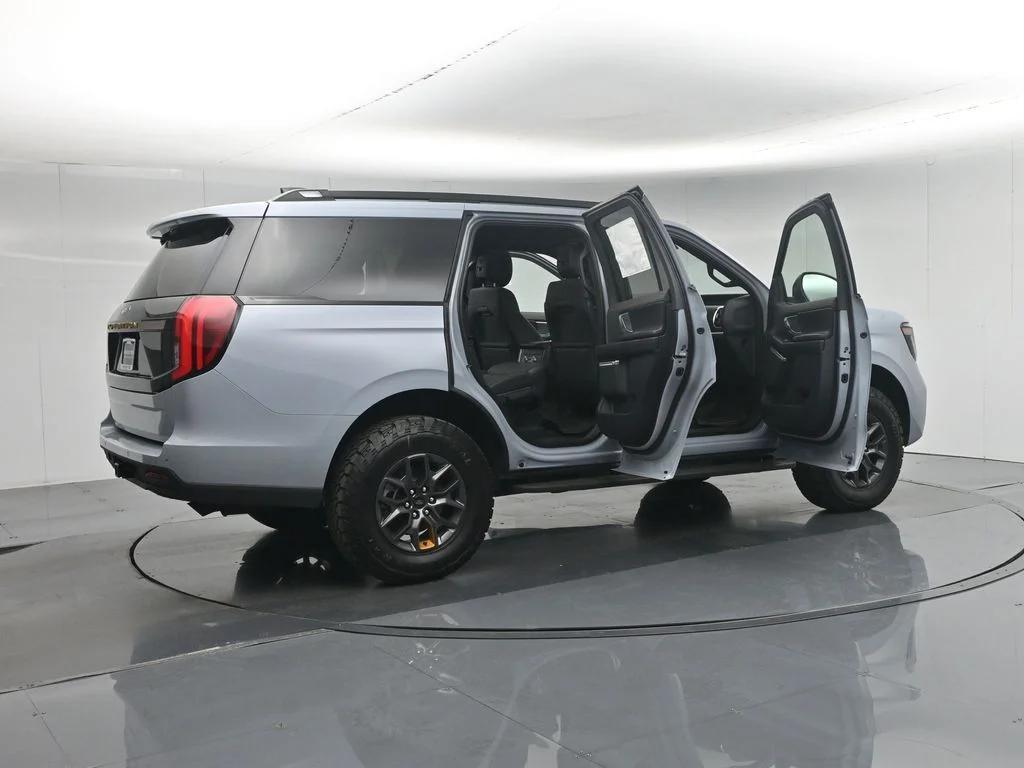 New 2026 Glacier Gray Metallic Tri-Coat Ford Tremor image 5