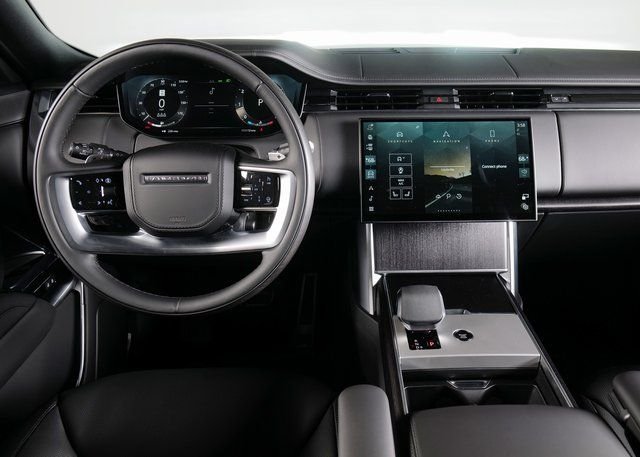 New 2026 Santorini Black Land Rover SE image 11