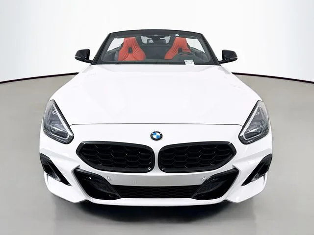 New 2026 White BMW sDrive30i image 2