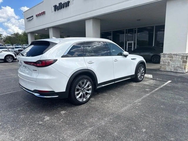 Used 2025 White Mazda 3.3 Turbo Premium Plus image 5