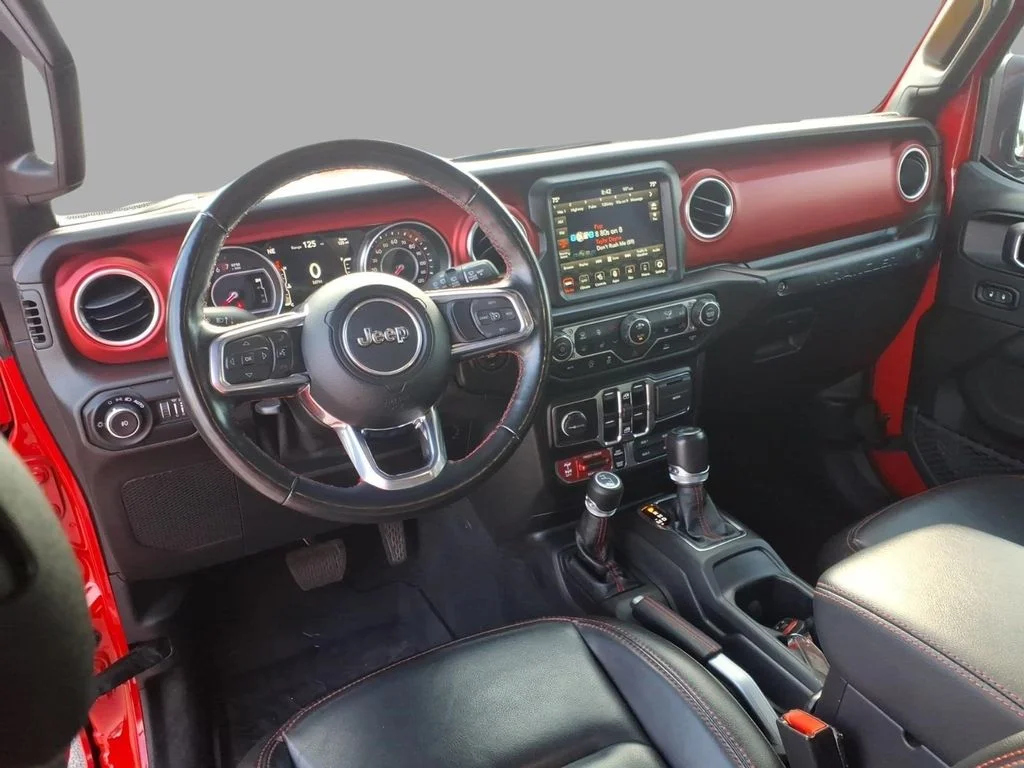 Used 2021 Red Jeep Unlimited Rubicon image 14