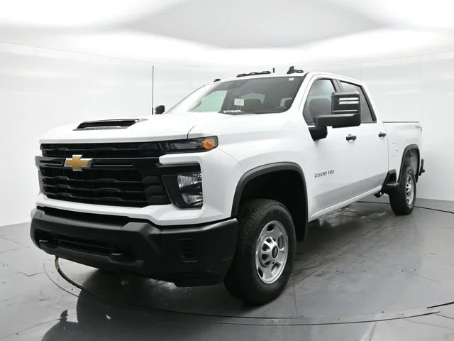 Used 2024 Summit White Chevrolet WT image 3