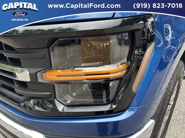 Used 2025 Blue Ford XLT image 11