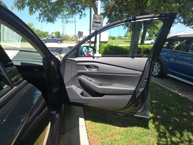 Used 2023 Gray Honda EX image 17