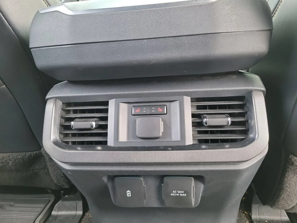 Used 2021 Silver Ford Platinum image 28