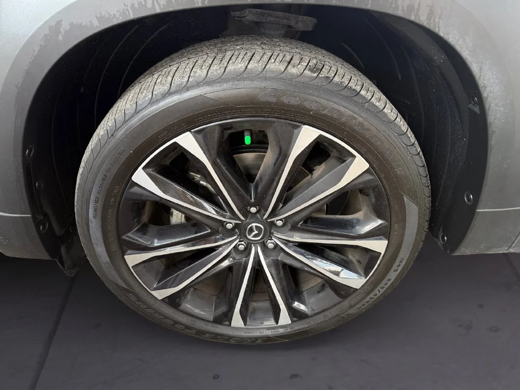 Used 2025 Gray Mazda 2.5 S Premium Plus Package image 9