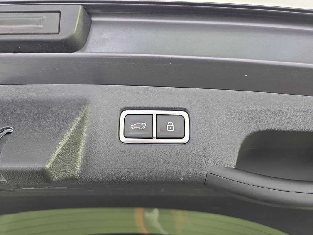 Used 2022 Gray Kia SX image 32